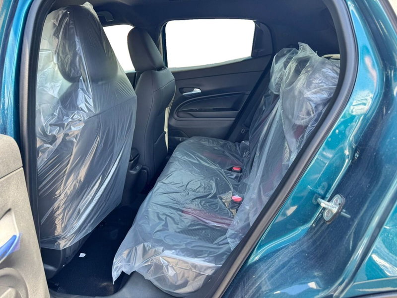 Alfa Romeo Junior nuova a Salerno (7)