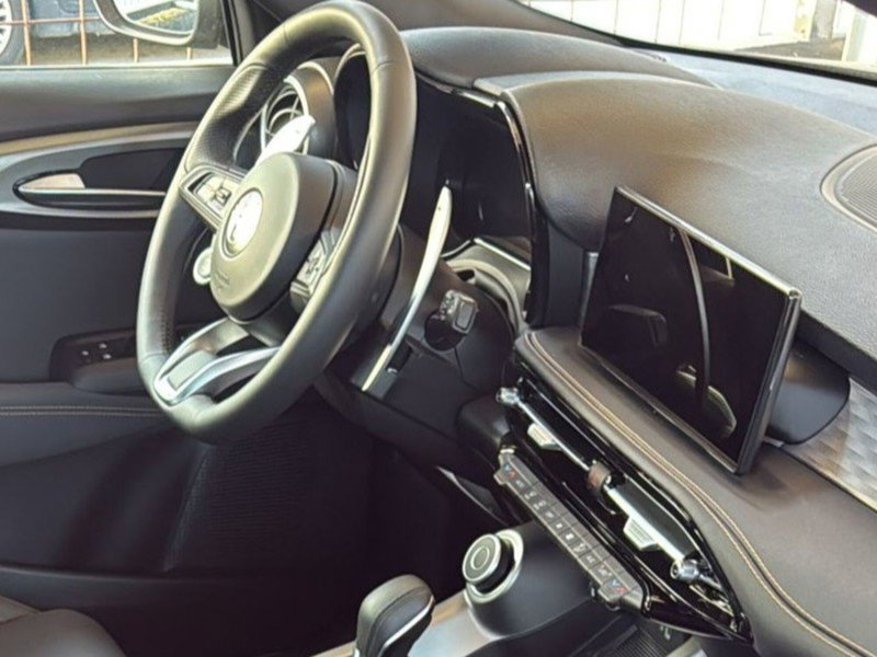 Alfa Romeo Tonale nuova a Salerno (12)