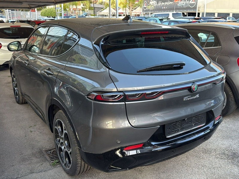 Alfa Romeo Tonale nuova a Salerno (3)