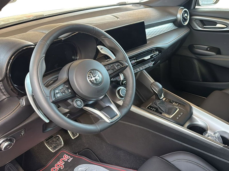 Alfa Romeo Tonale nuova a Salerno (5)