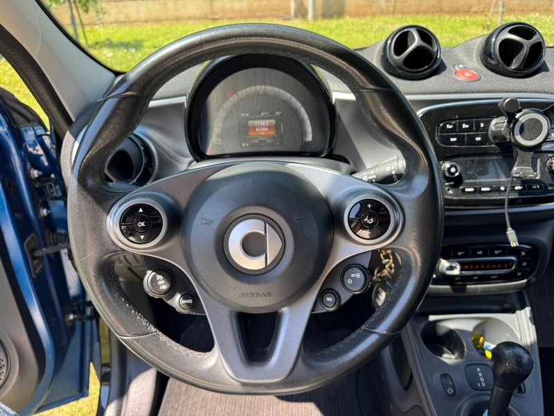 smart forfour usata a Salerno (16)