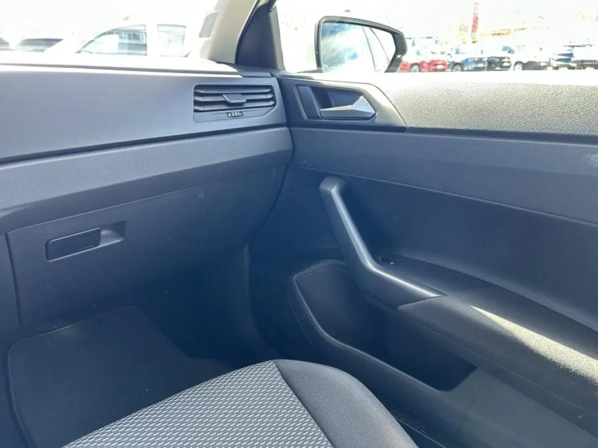 Volkswagen Polo nuova a Cuneo (19)