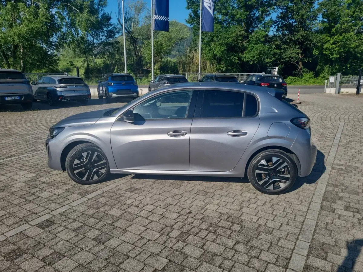 Peugeot 208 usata a Lucca (5)