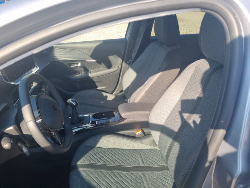 Peugeot 208 usata a Lucca (7)