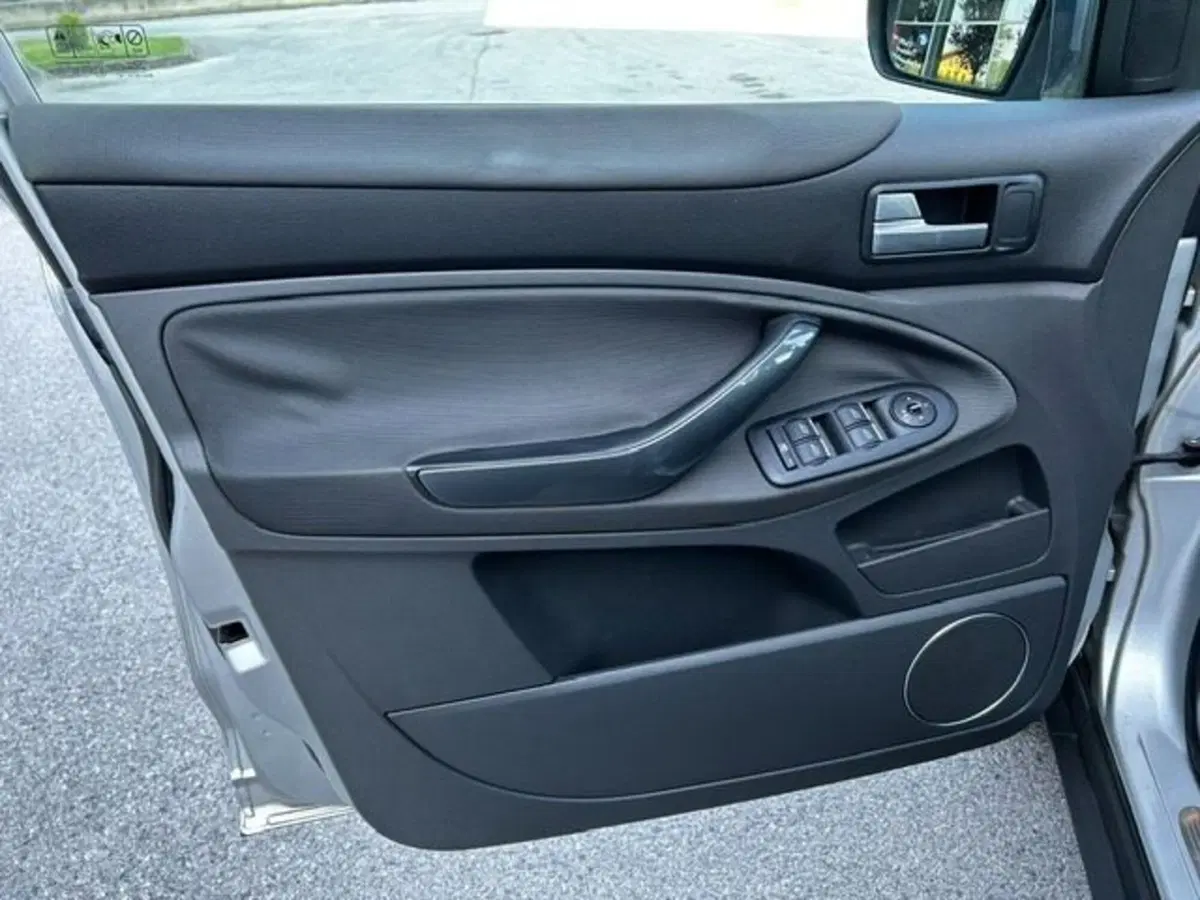 Ford Kuga usata a Cuneo (15)