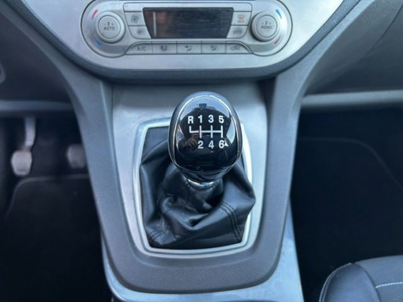 Ford Kuga usata a Cuneo (18)