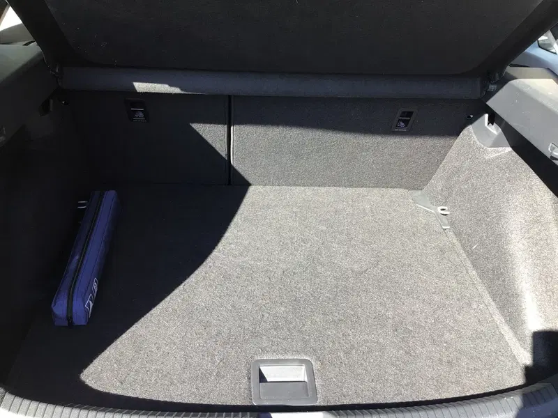 Volkswagen Taigo usata a Genova (10)