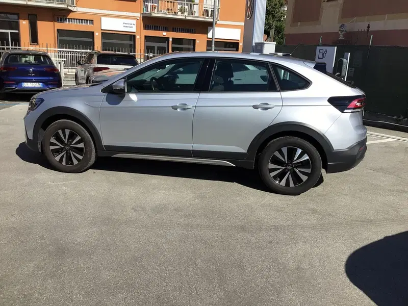 Volkswagen Taigo usata a Genova (8)