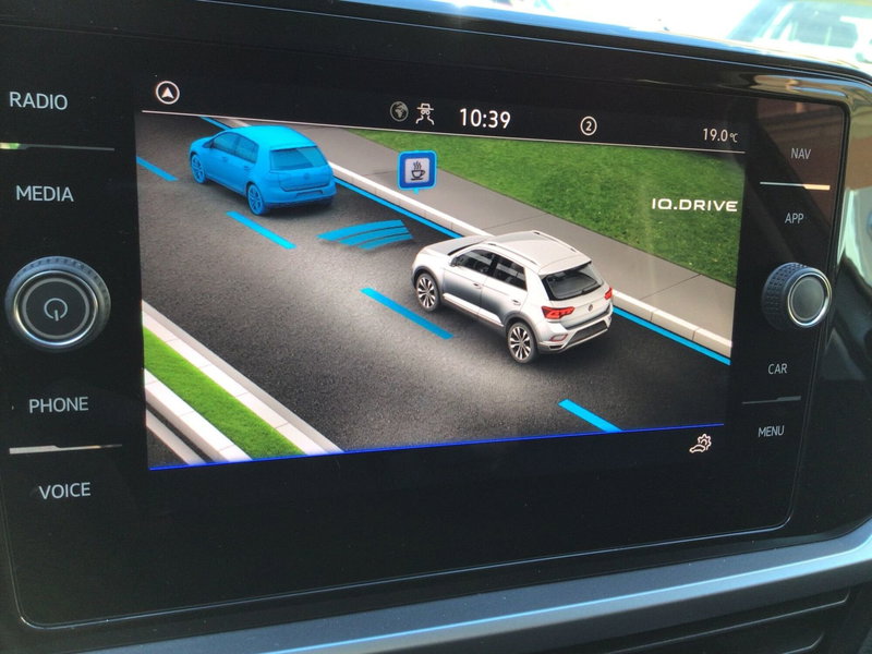 Volkswagen T-Roc usata a Genova (18)