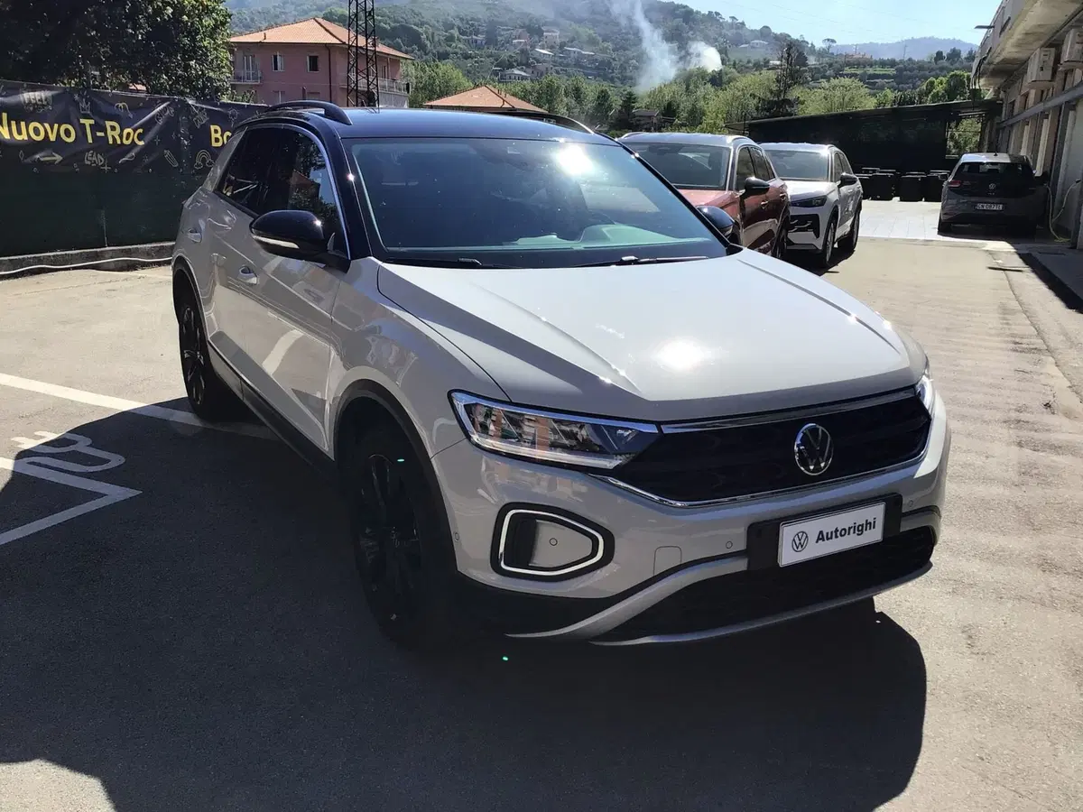 Volkswagen T-Roc usata a Genova (3)