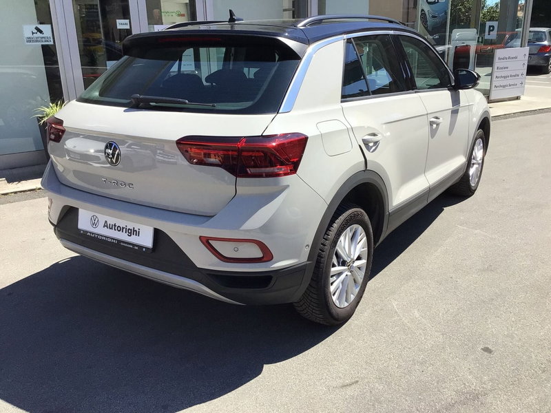 Volkswagen T-Roc usata a Genova (5)