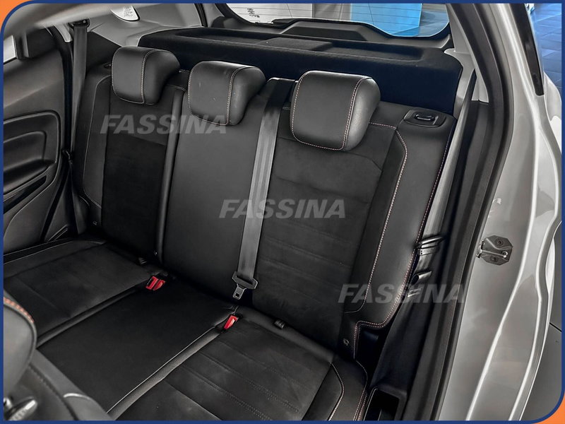 Ford EcoSport usata a Milano (9)