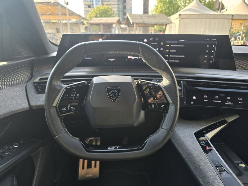 Peugeot 3008 usata a Massa-Carrara (13)