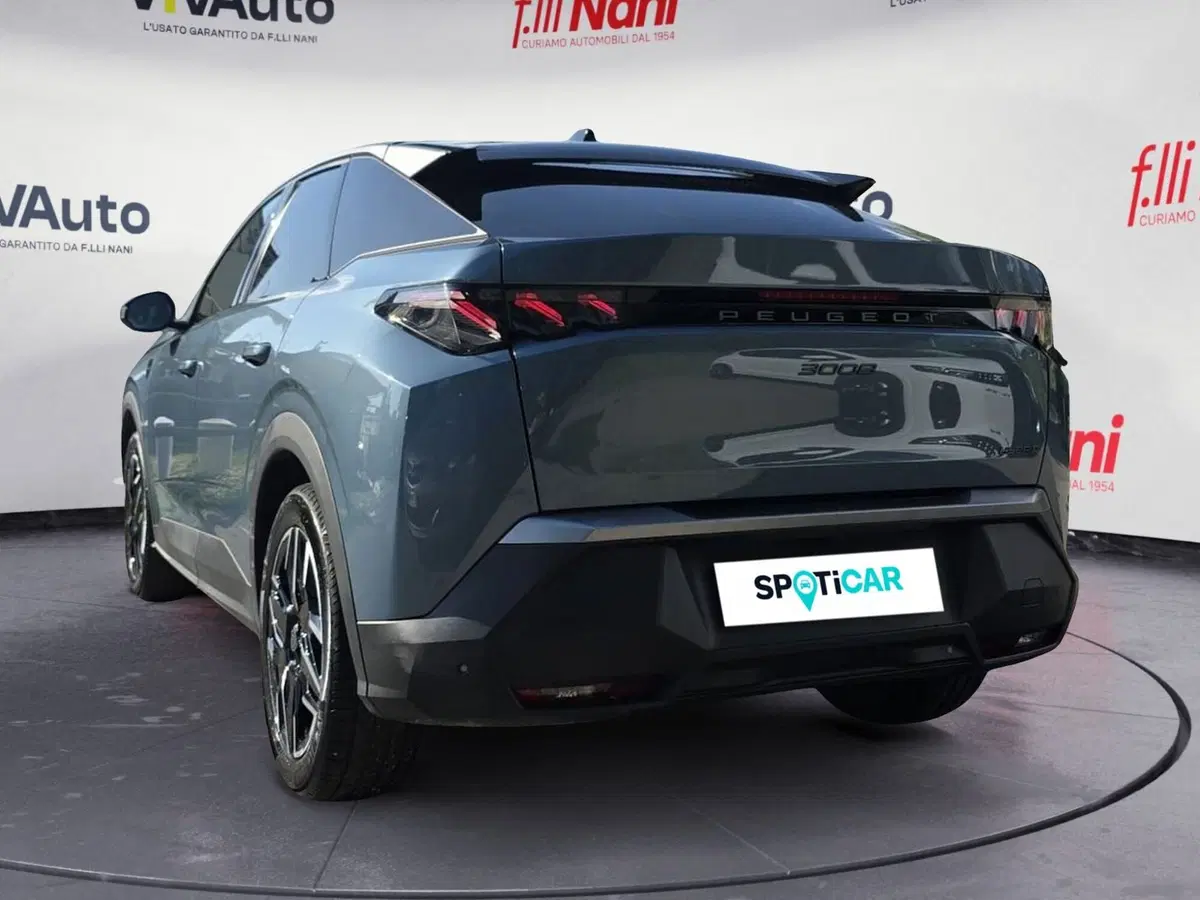 Peugeot 3008 usata a Massa-Carrara (17)