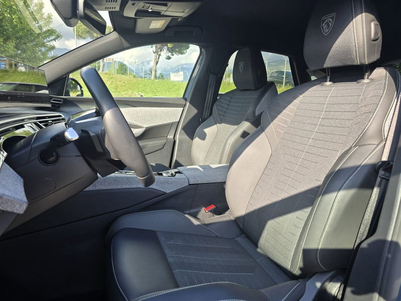 Peugeot 3008 usata a Massa-Carrara (20)
