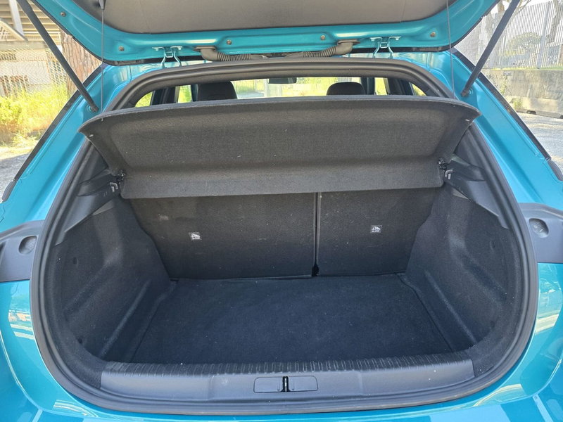 Opel Mokka usata a Massa-Carrara (14)
