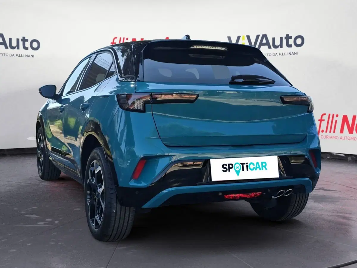 Opel Mokka usata a Massa-Carrara (18)