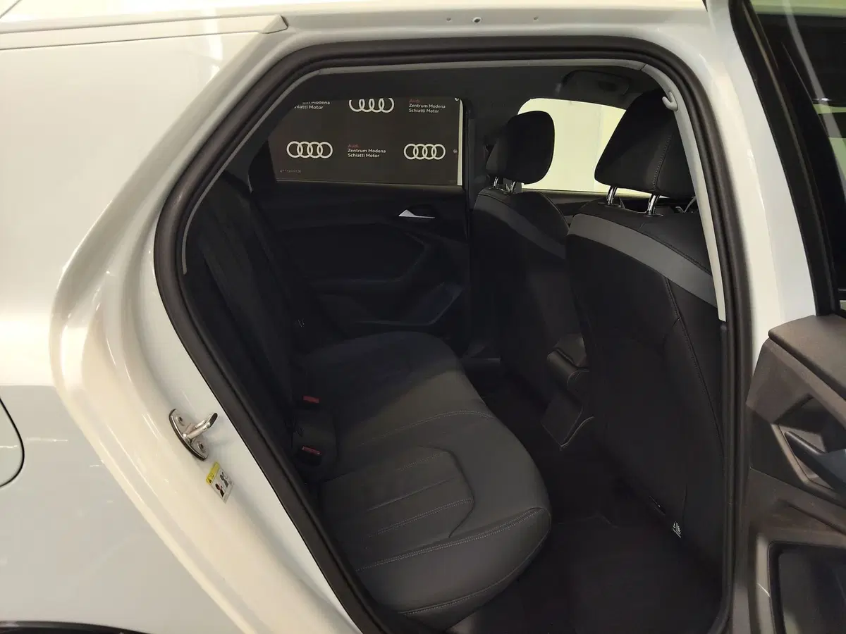 Audi A1 allstreet usata a Modena (14)