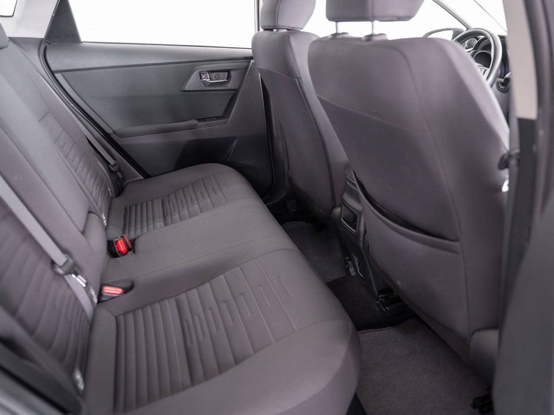 Toyota Auris usata a Foggia (7)