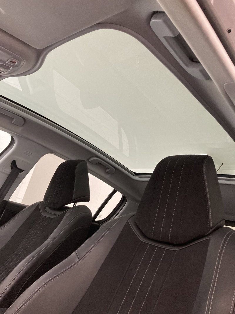 Peugeot 308 SW usata a Barletta-Andria-Trani (14)