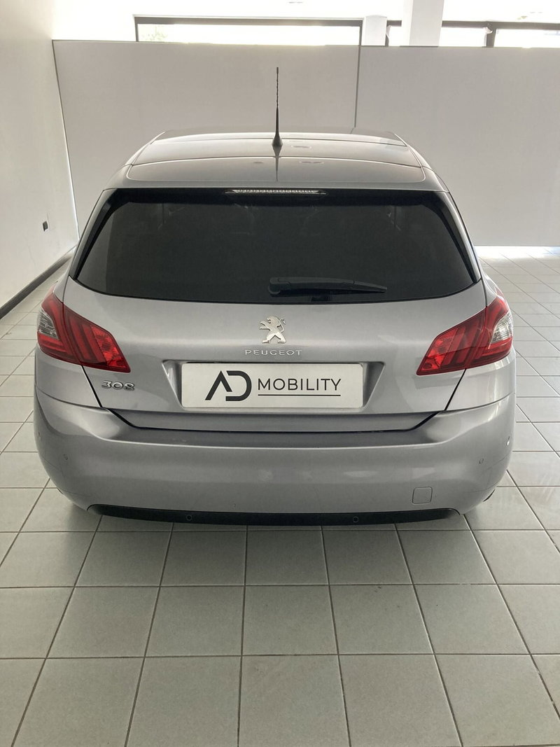 Peugeot 308 SW usata a Barletta-Andria-Trani (4)