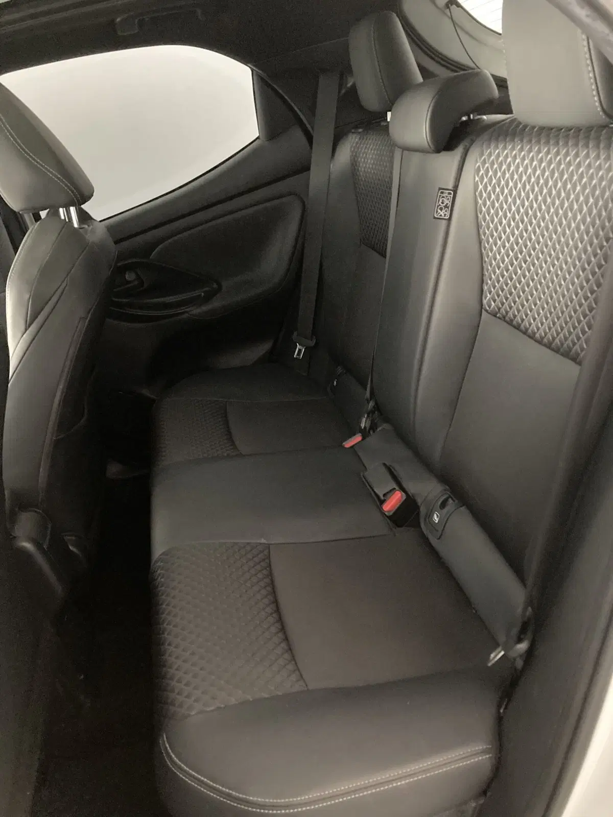 Toyota Yaris usata a Barletta-Andria-Trani (13)