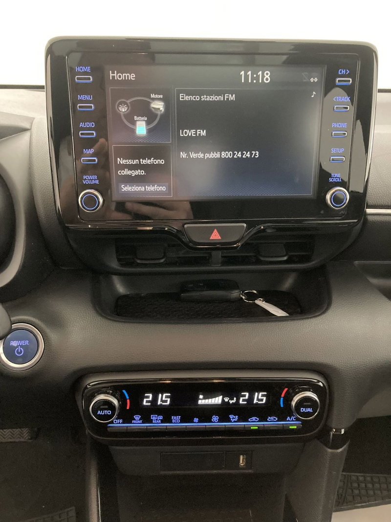 Toyota Yaris usata a Barletta-Andria-Trani (9)