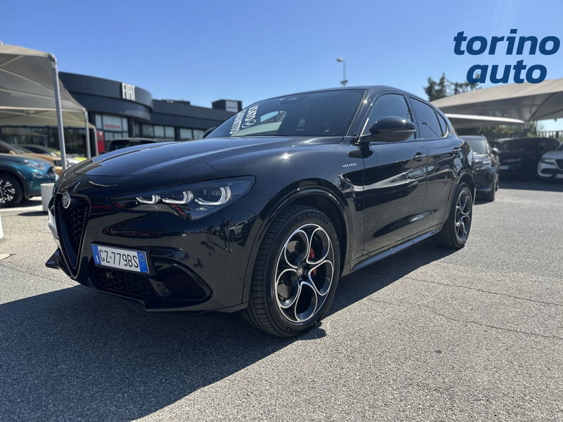 Alfa Romeo Stelvio usata a Torino (3)