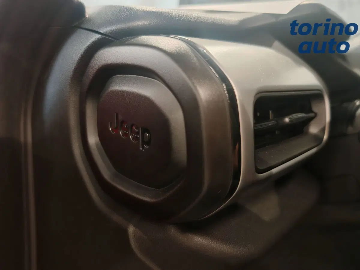Jeep Avenger usata a Torino (10)