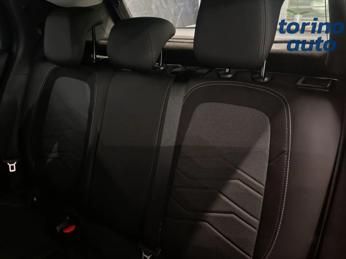 Jeep Avenger usata a Torino (9)