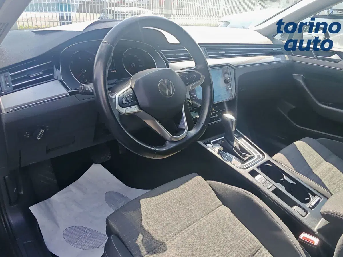 Volkswagen Passat Variant usata a Torino (5)