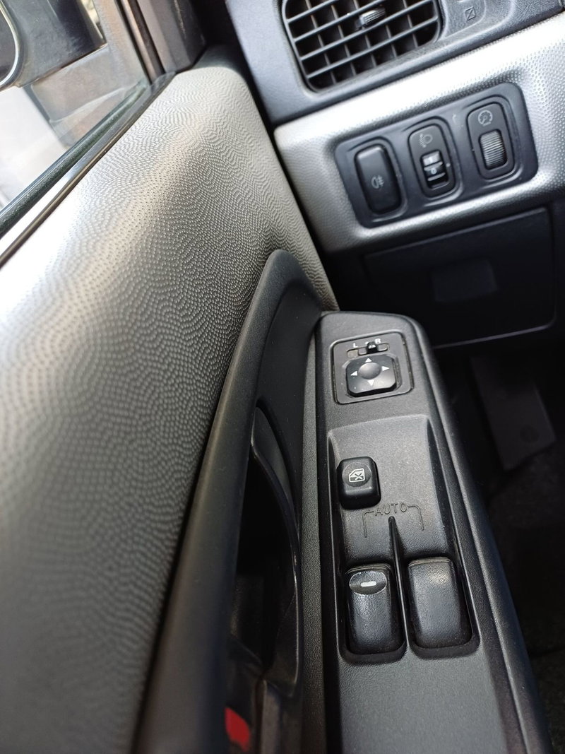 Mitsubishi Pajero usata a Modena (12)