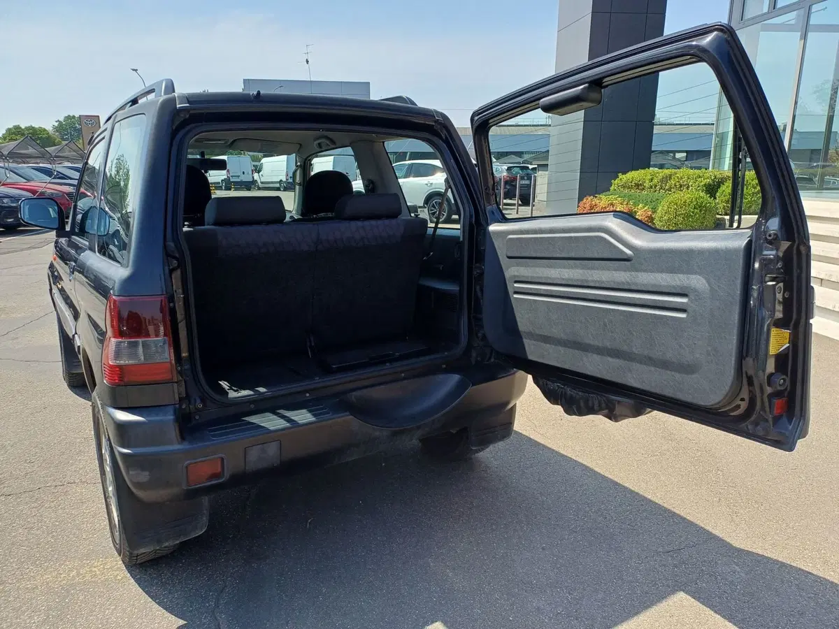 Mitsubishi Pajero usata a Modena (8)
