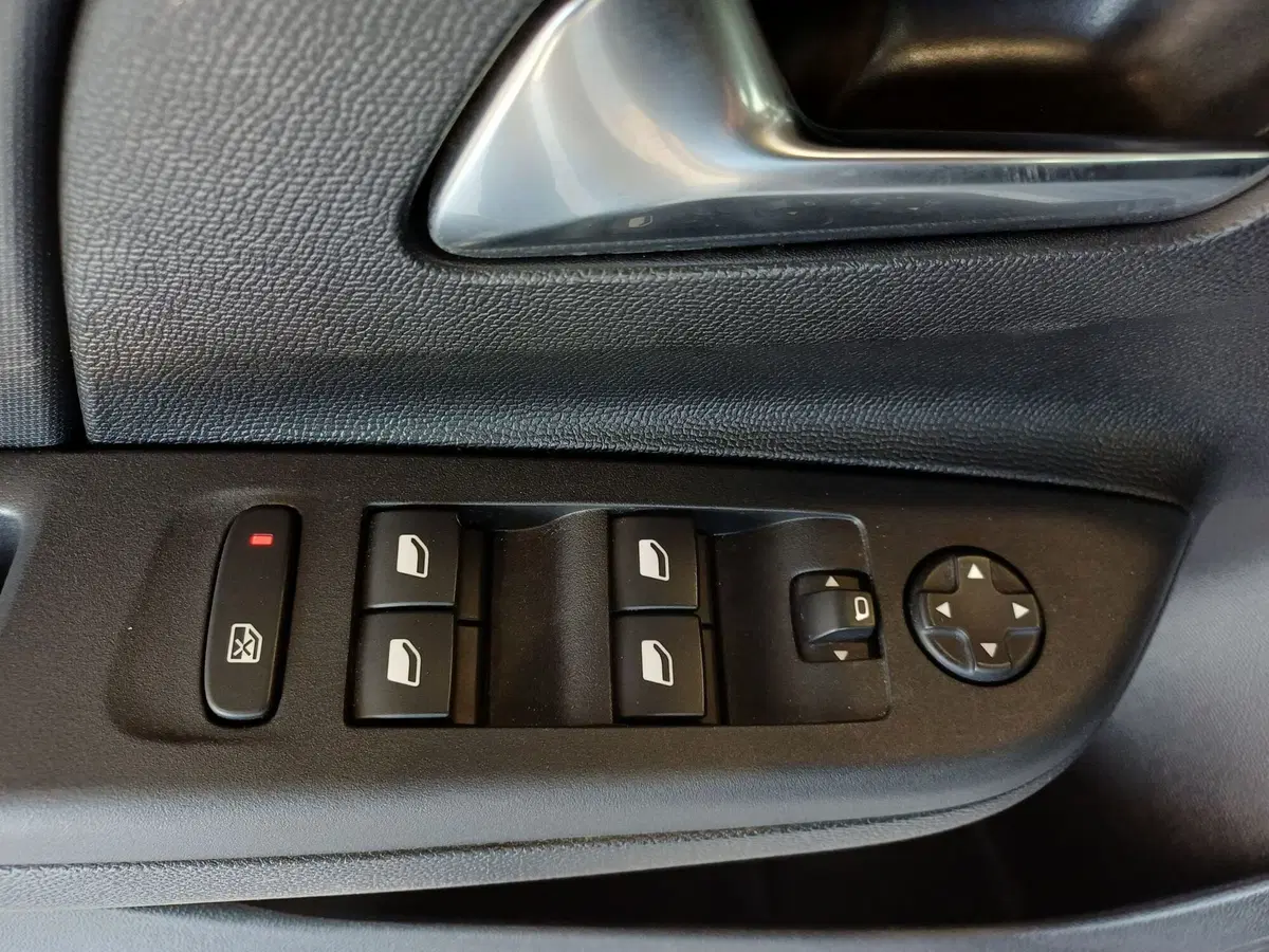 Opel Corsa usata a Modena (20)