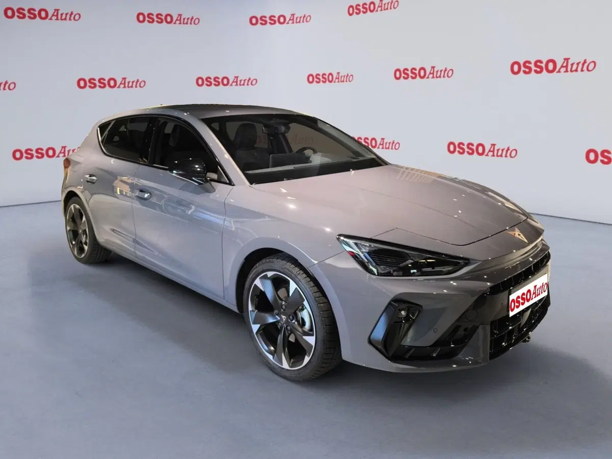Cupra Leon nuova a Udine (2)