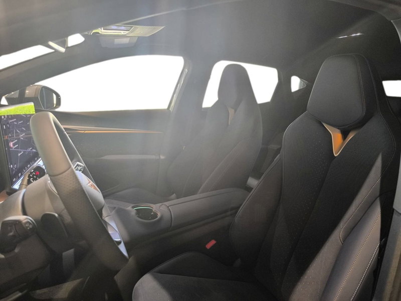 Cupra Tavascan nuova a Udine (8)