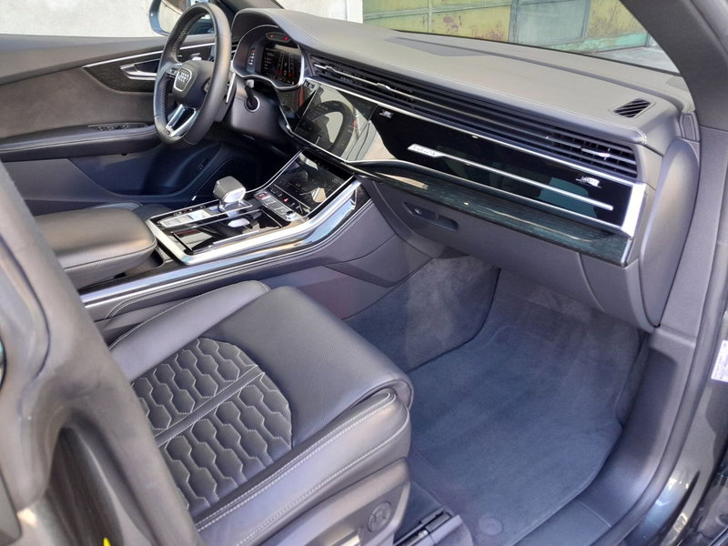 Audi RS Q8 usata a Cuneo (15)