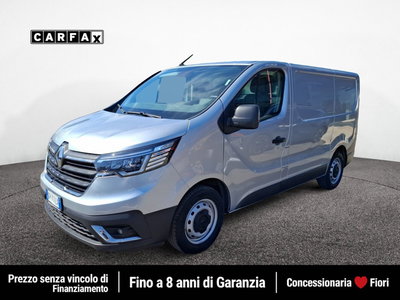 Renault Trafic Furgone van T27 2.0 blue dci 110cv L1H1 del 2023 usata a Latina
