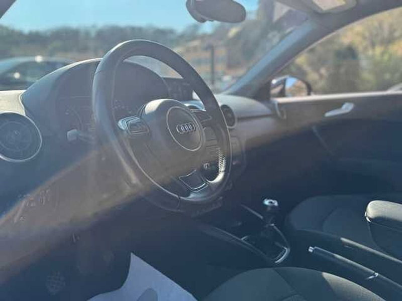 Audi A1 Sportback usata a Genova (9)