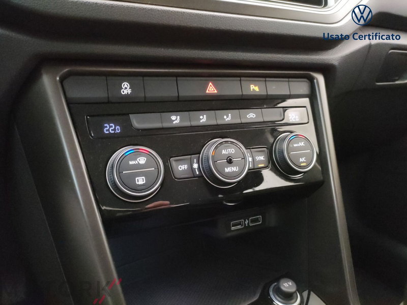 Volkswagen T-Roc usata a Varese (13)