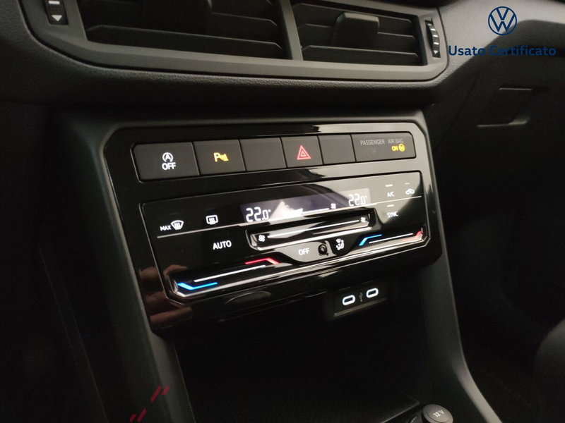Volkswagen T-Cross usata a Varese (13)