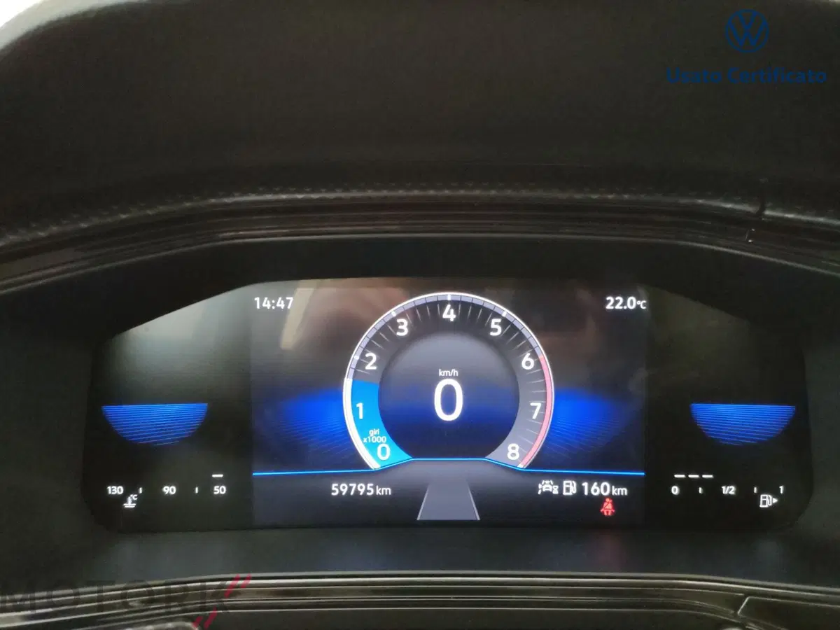 Volkswagen T-Cross usata a Varese (17)