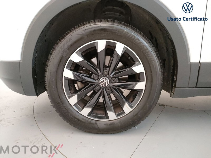 Volkswagen T-Cross usata a Varese (6)