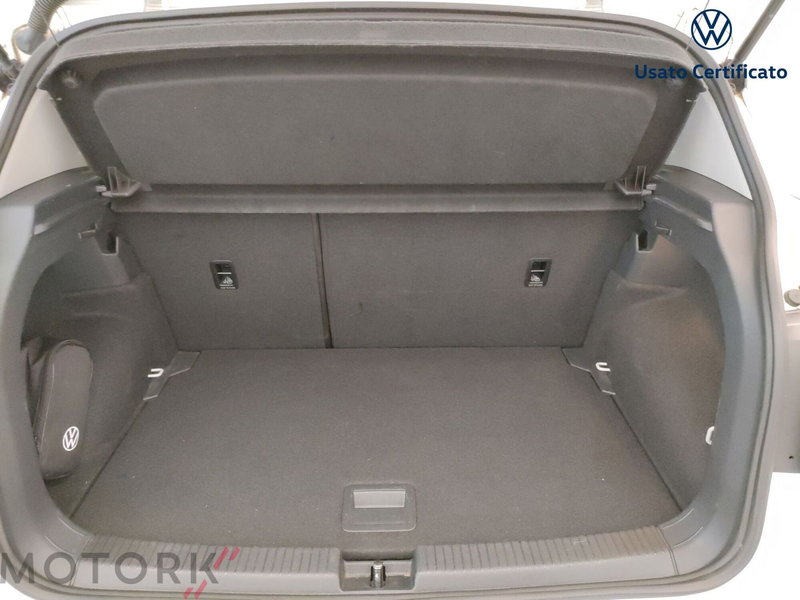 Volkswagen T-Cross usata a Varese (9)