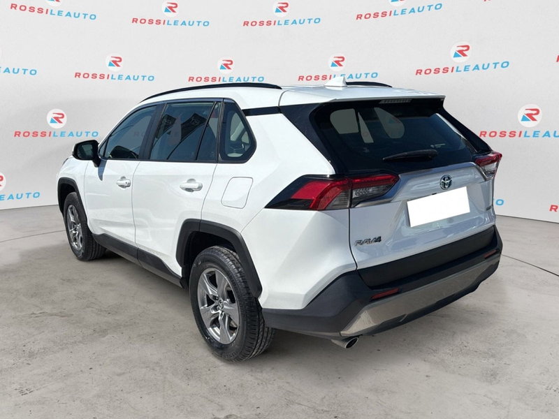 Toyota Rav4 usata a Massa-Carrara (8)