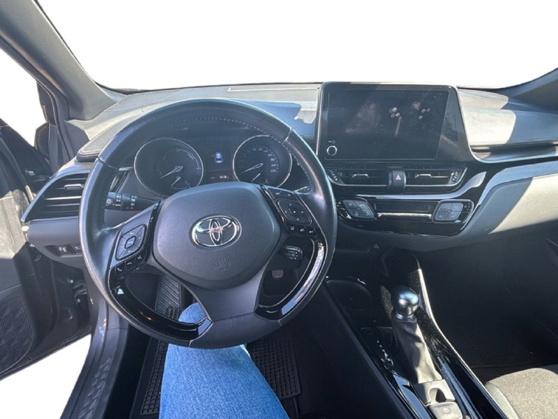 Toyota Toyota C-HR usata a Massa-Carrara (12)