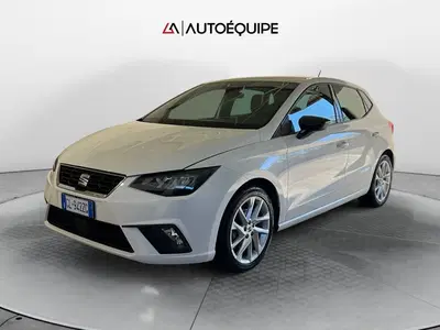 SEAT Ibiza 1.0 EcoTSI 110 CV 5 porte FR del 2022 usata a Roma