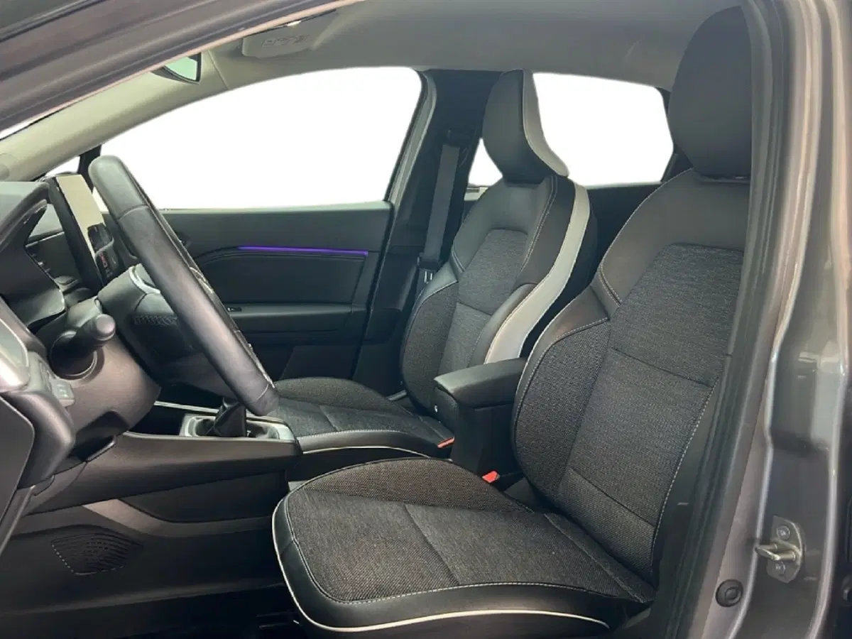 Renault Captur usata a Roma (12)