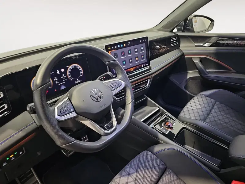 Volkswagen Tiguan usata a Lecco (11)