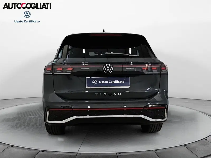 Volkswagen Tiguan usata a Lecco (6)